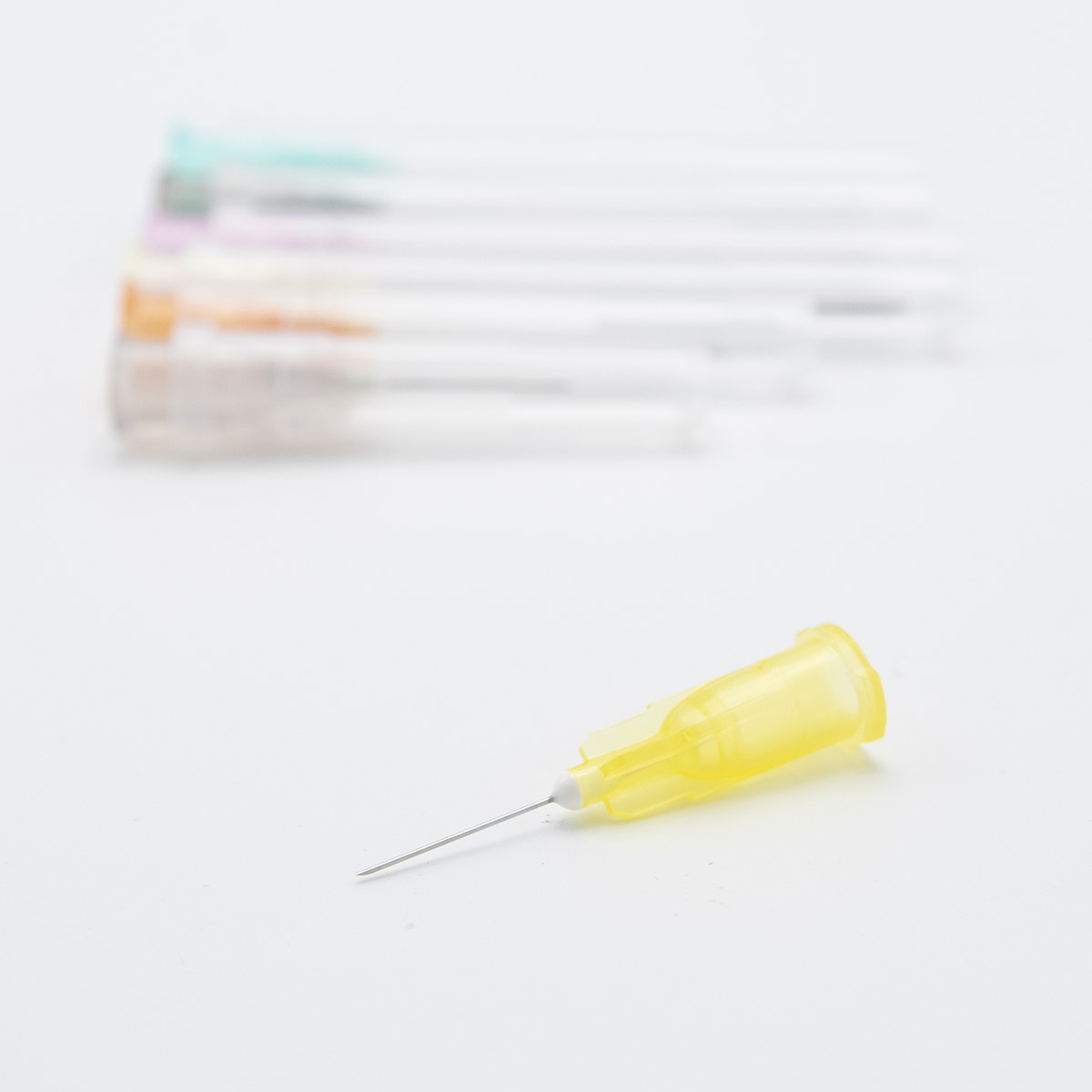 SteriFlow™ hypodermic needles