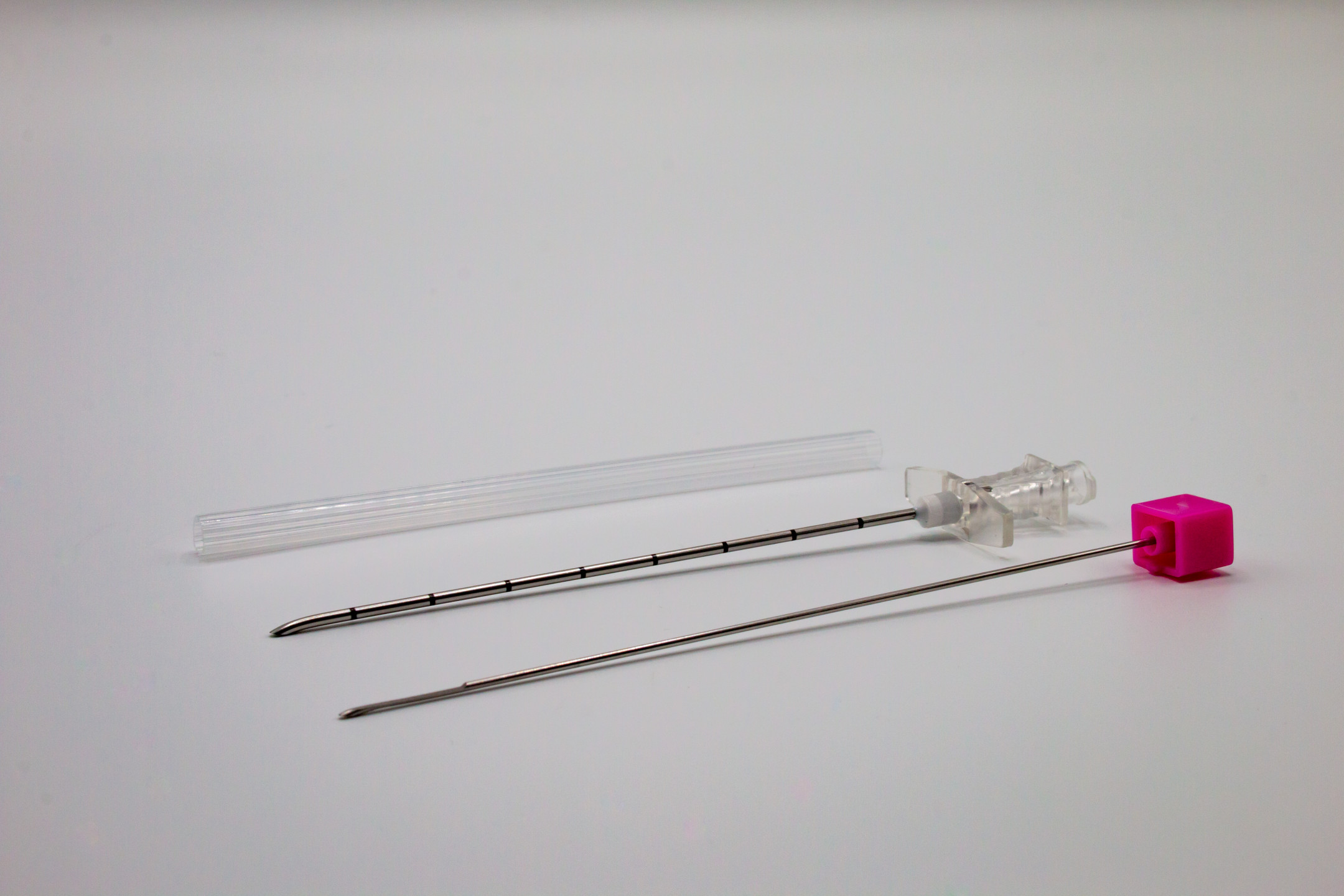 SteriFlow™ Tuohy epidurale naalden