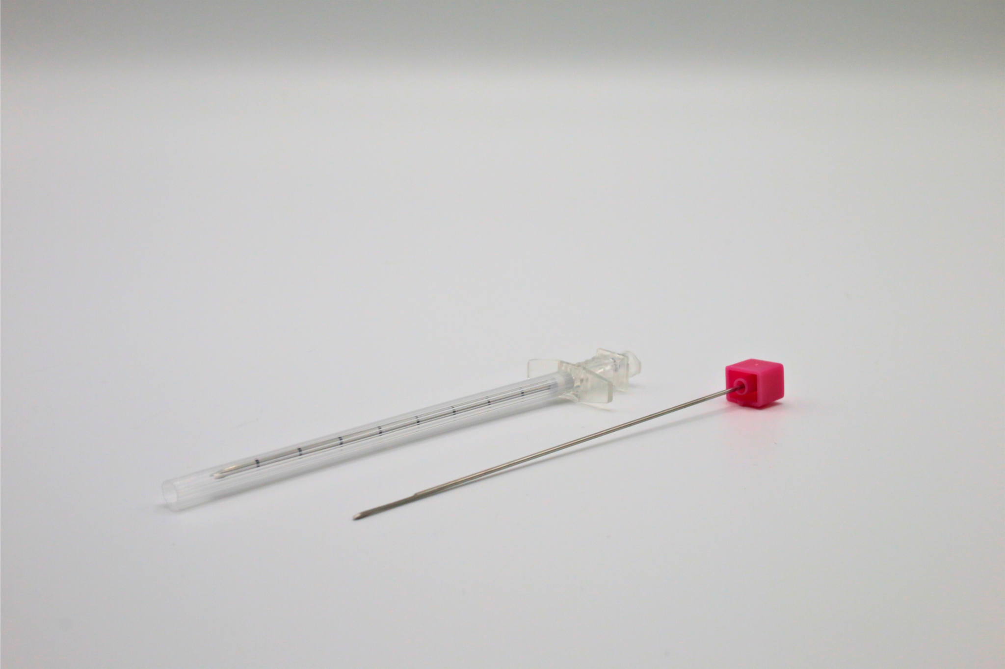 SteriFlow™ Tuohy epidural needles